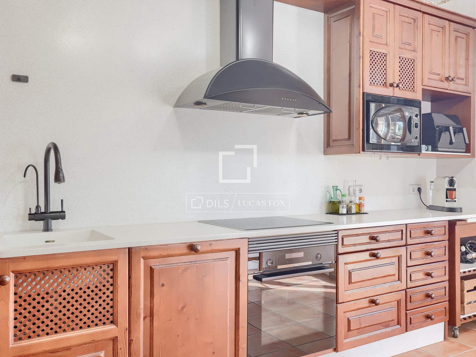 Chalet de 4 habitaciones en Puntiró en venta con piscina garaje - 1.700.000 € (Ref: 9491849)