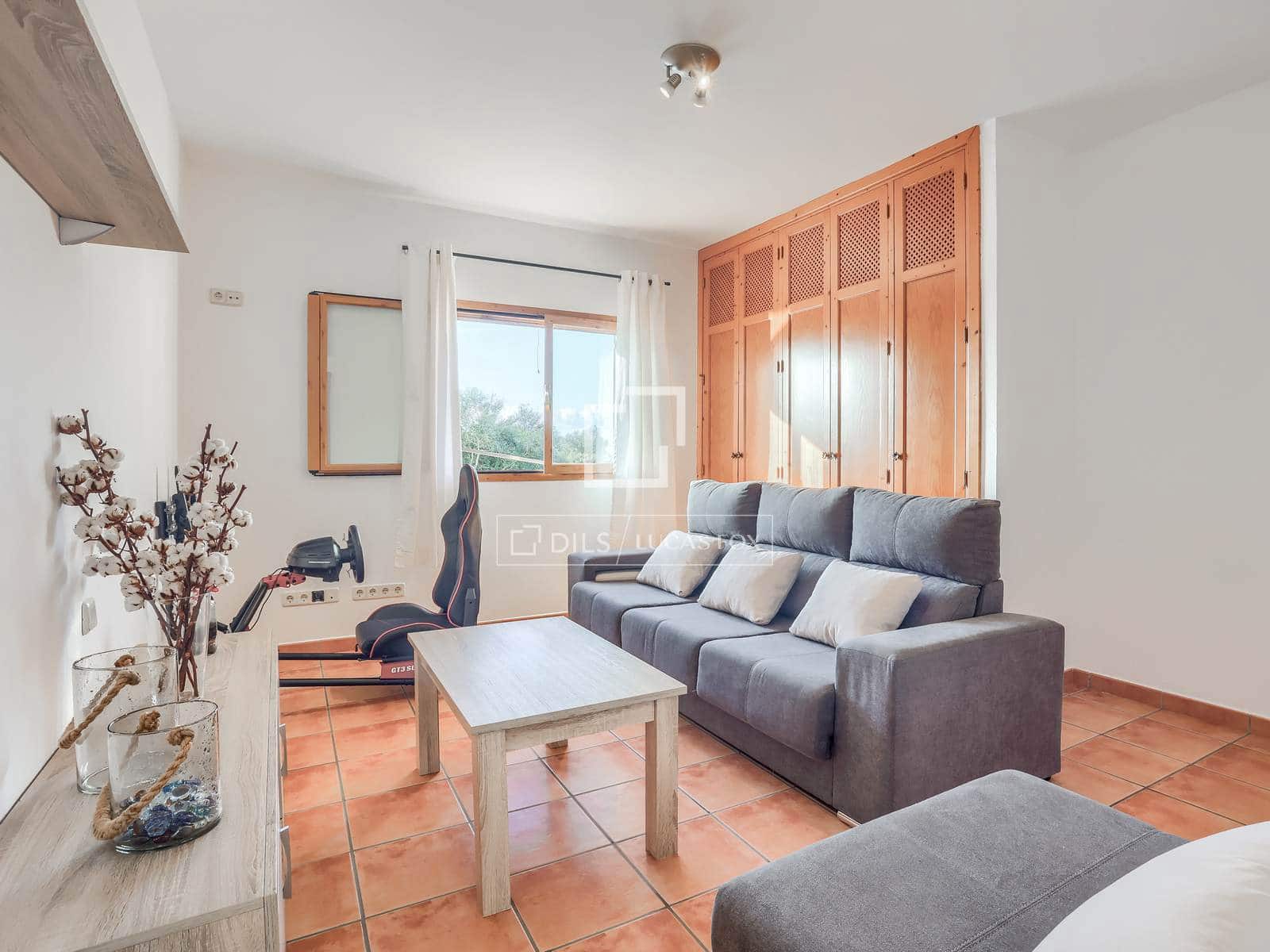 Chalet de 4 habitaciones en Puntiró en venta con piscina garaje - 1.700.000 € (Ref: 9491849)
