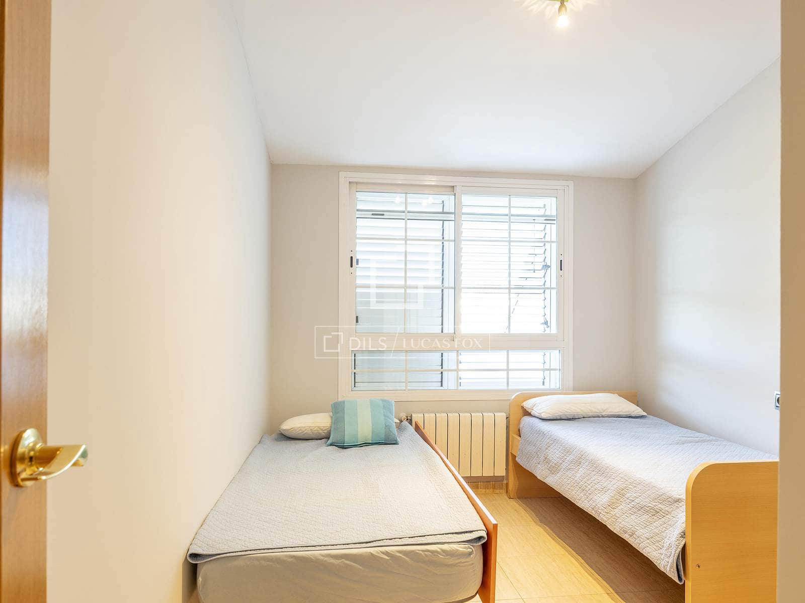 4 bedroom Apartment for rent in Betera with garage - € 1,900 (Ref: 9491850)