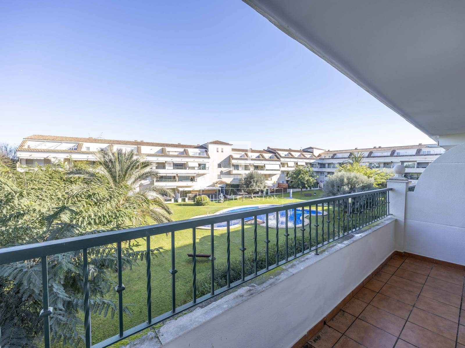 4 bedroom Apartment for rent in Betera with garage - € 1,900 (Ref: 9491850)