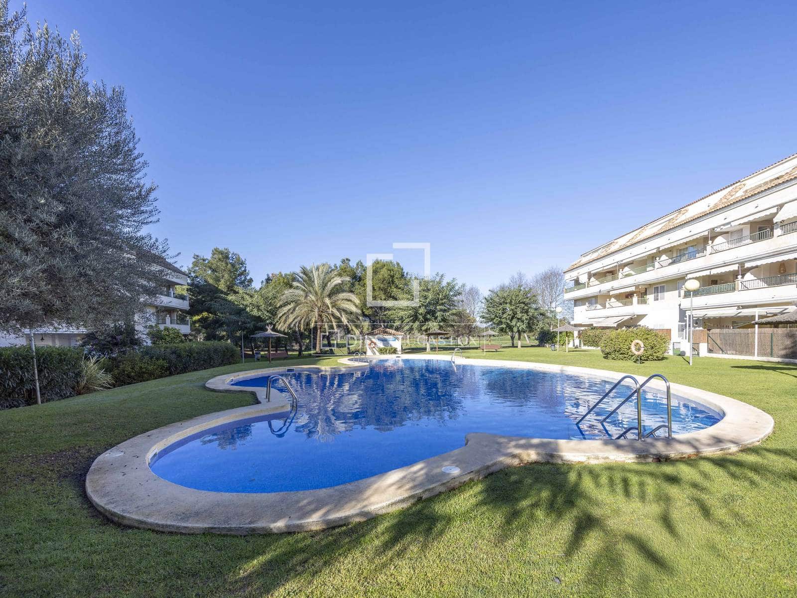 4 bedroom Apartment for rent in Betera with garage - € 1,900 (Ref: 9491850)