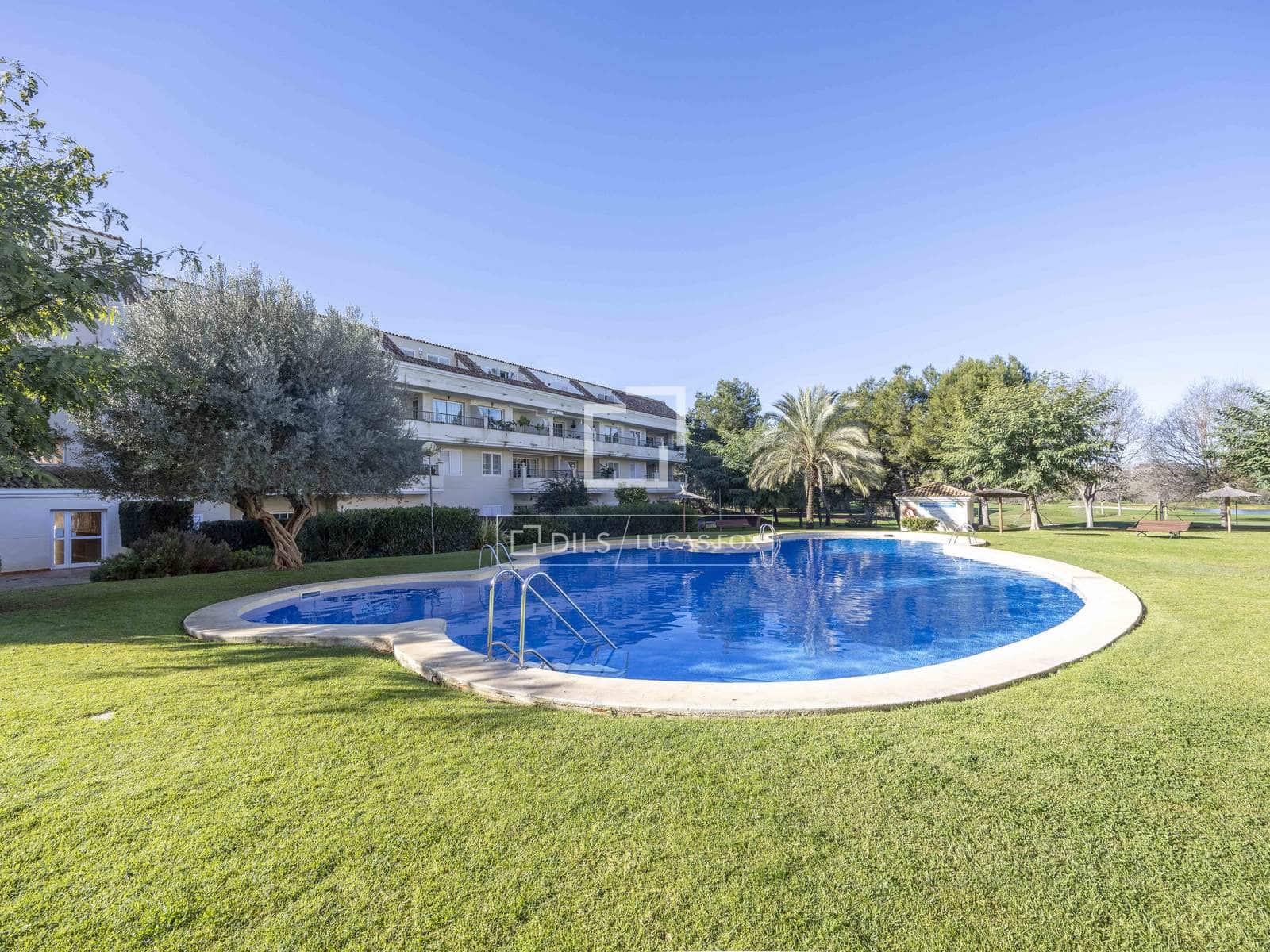 4 bedroom Apartment for rent in Betera with garage - € 1,900 (Ref: 9491850)