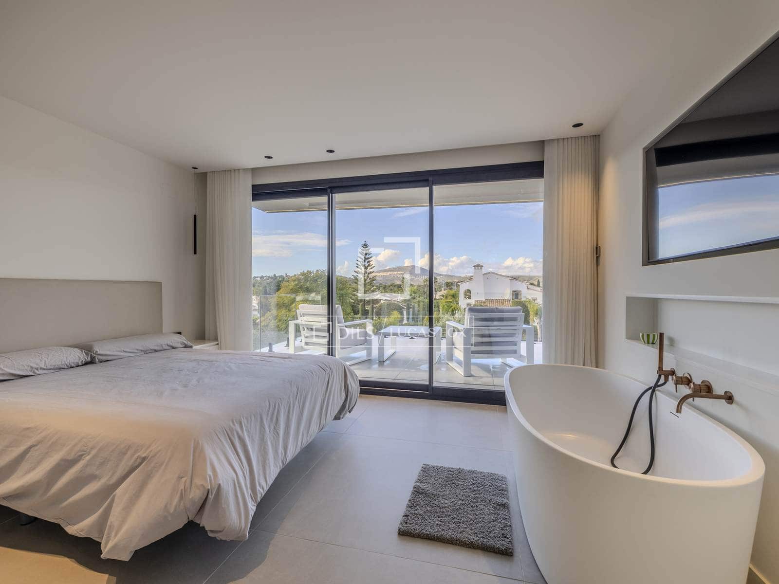 3 soveværelse Villa til salg i Javea / Xabia med swimmingpool garage - € 2.500.000 (Ref: 9492740)