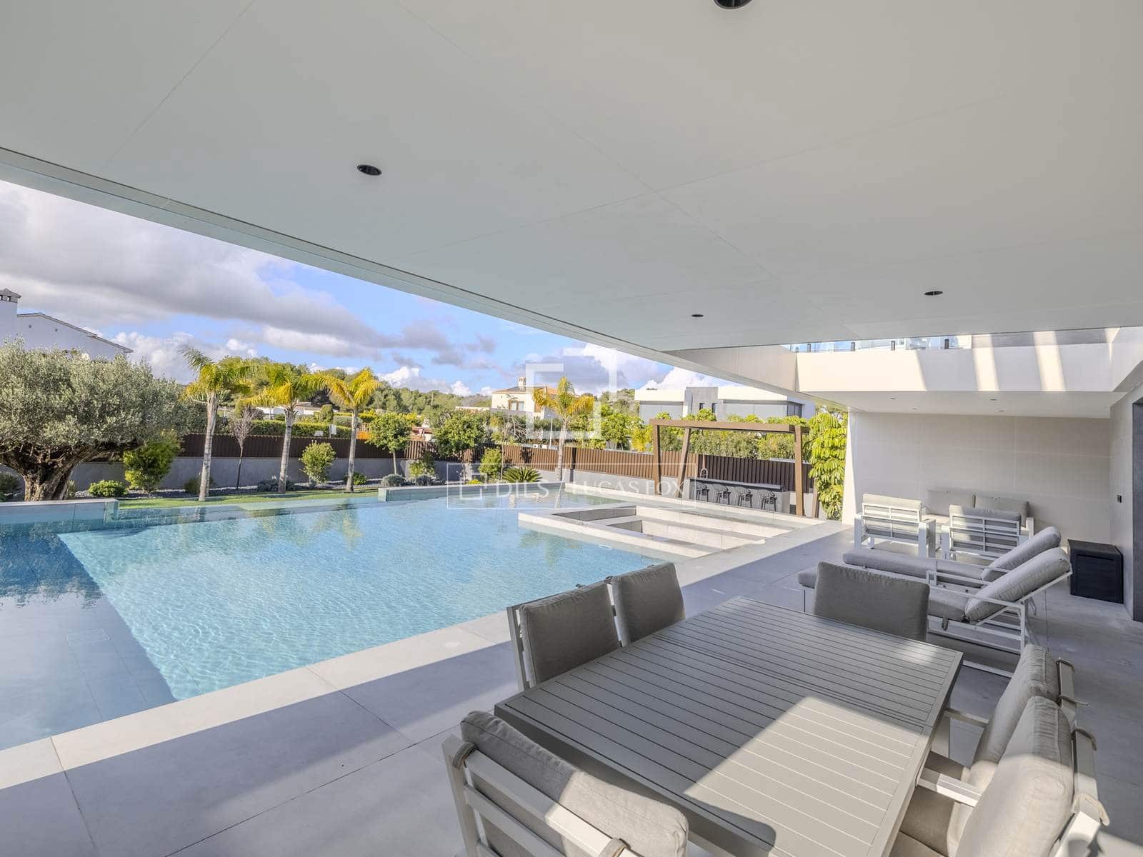 3 soveværelse Villa til salg i Javea / Xabia med swimmingpool garage - € 2.500.000 (Ref: 9492740)