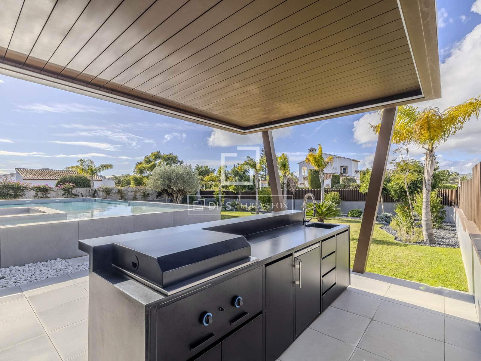 3 soveværelse Villa til salg i Javea / Xabia med swimmingpool garage - € 2.500.000 (Ref: 9492740)