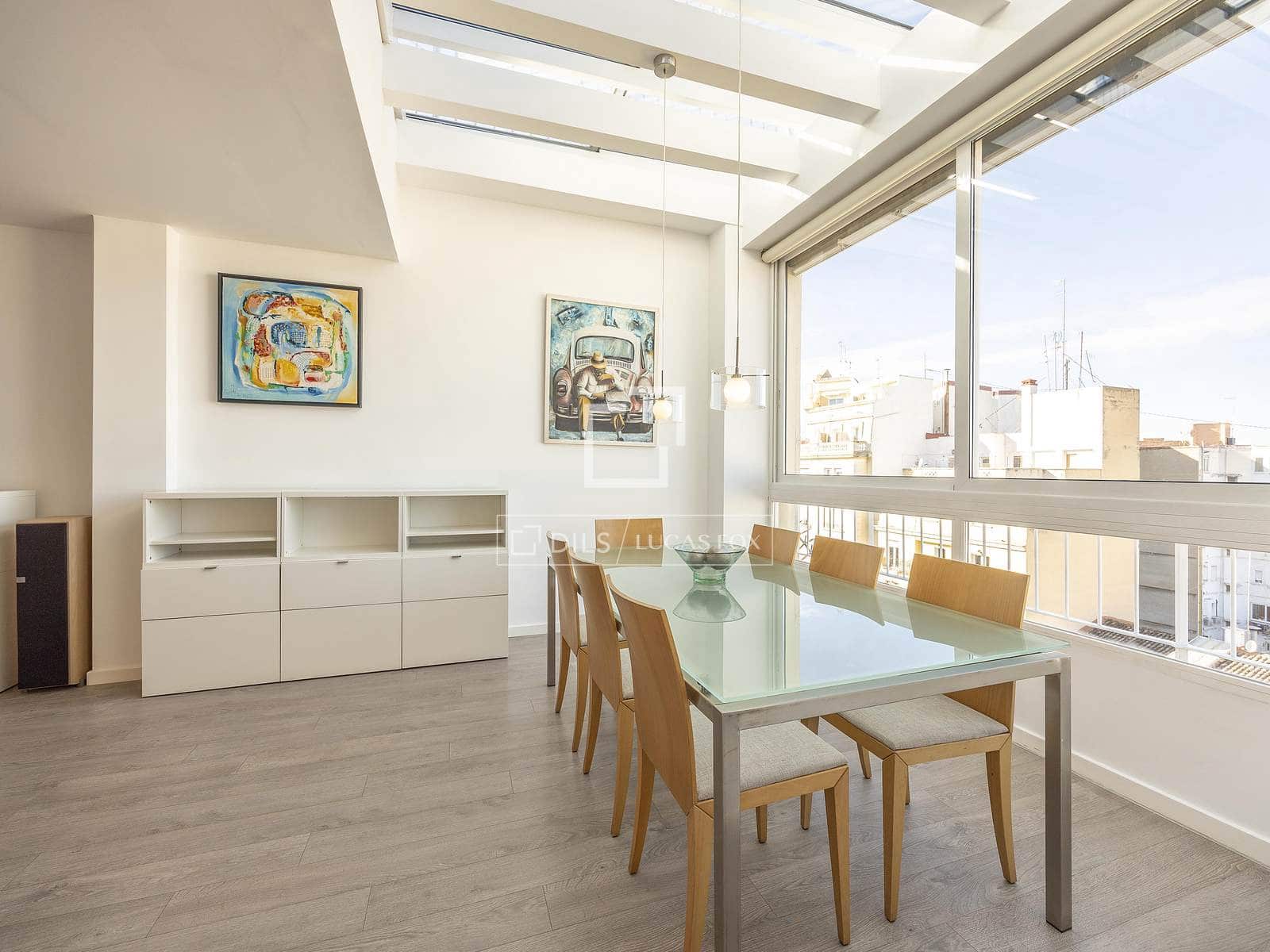 3 bedroom Apartment for rent in Valencia city with garage - € 3,100 (Ref: 9492741)