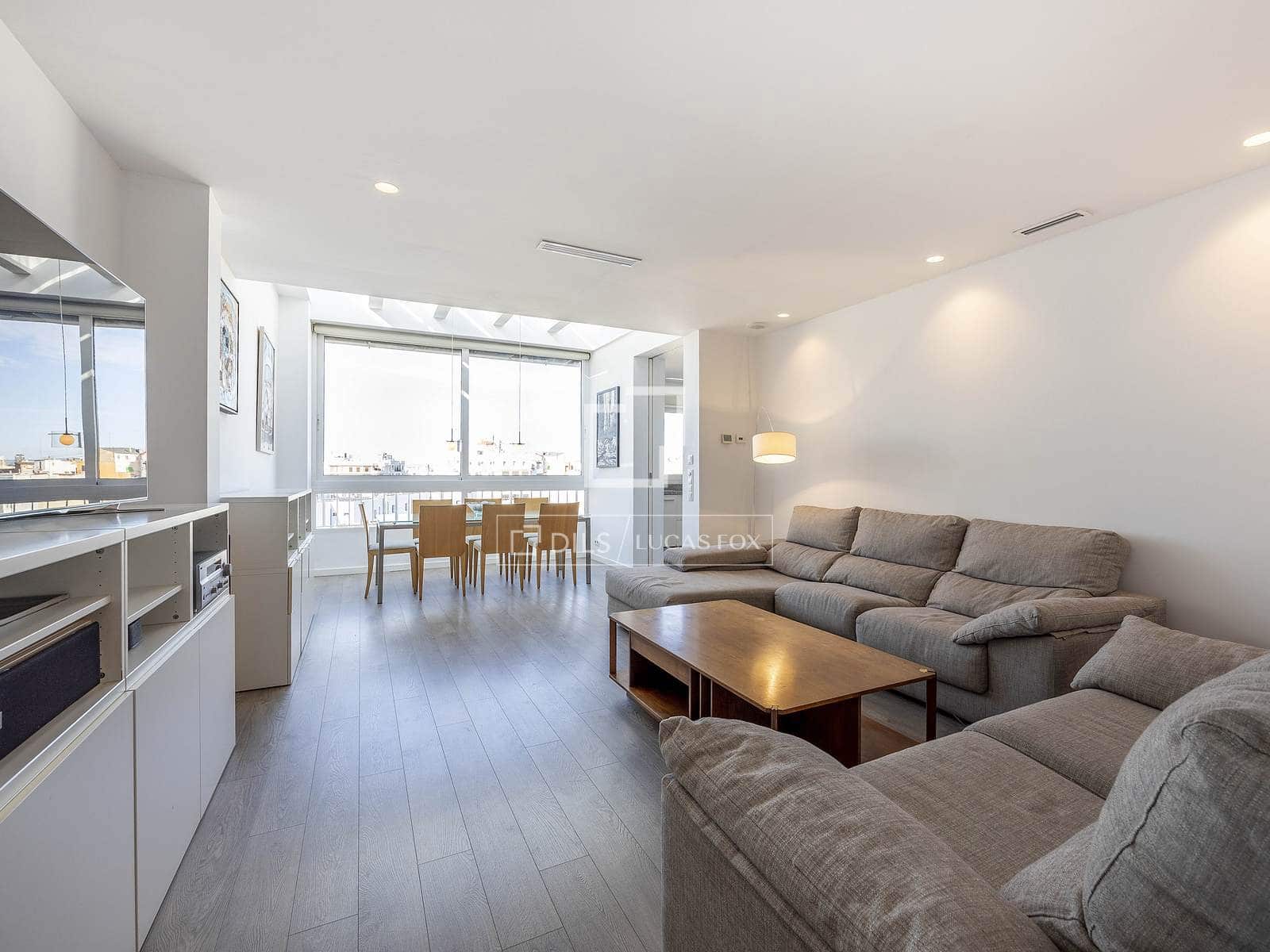 3 bedroom Apartment for rent in Valencia city with garage - € 3,100 (Ref: 9492741)