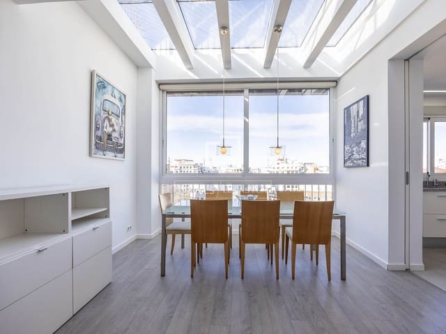 3 slaapkamer Appartement te huur in Valencia stad met garage - € 3.100 (Ref: 9492741)