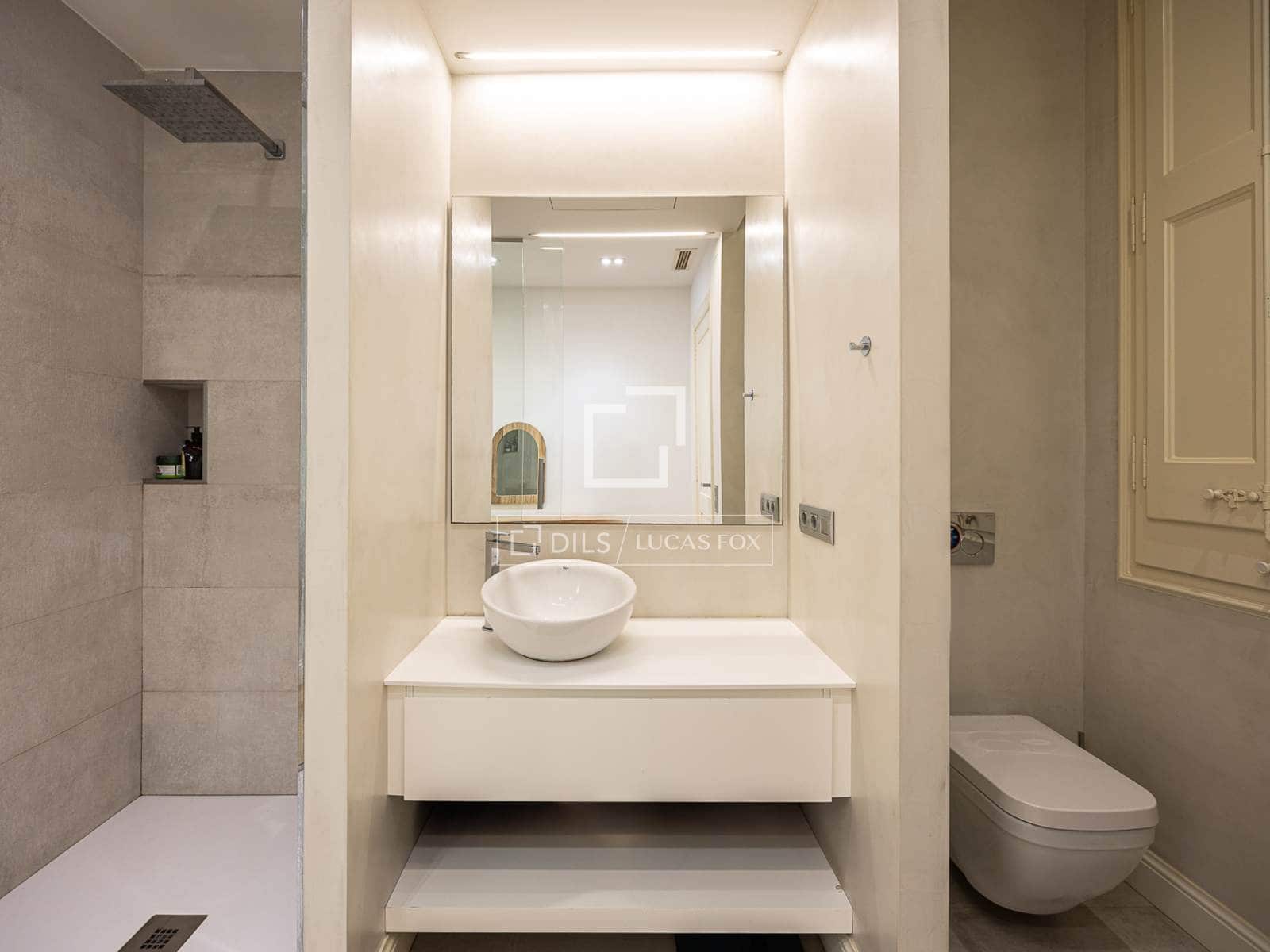 3 bedroom Apartment for rent in Barcelona city - € 3,900 (Ref: 9493921)