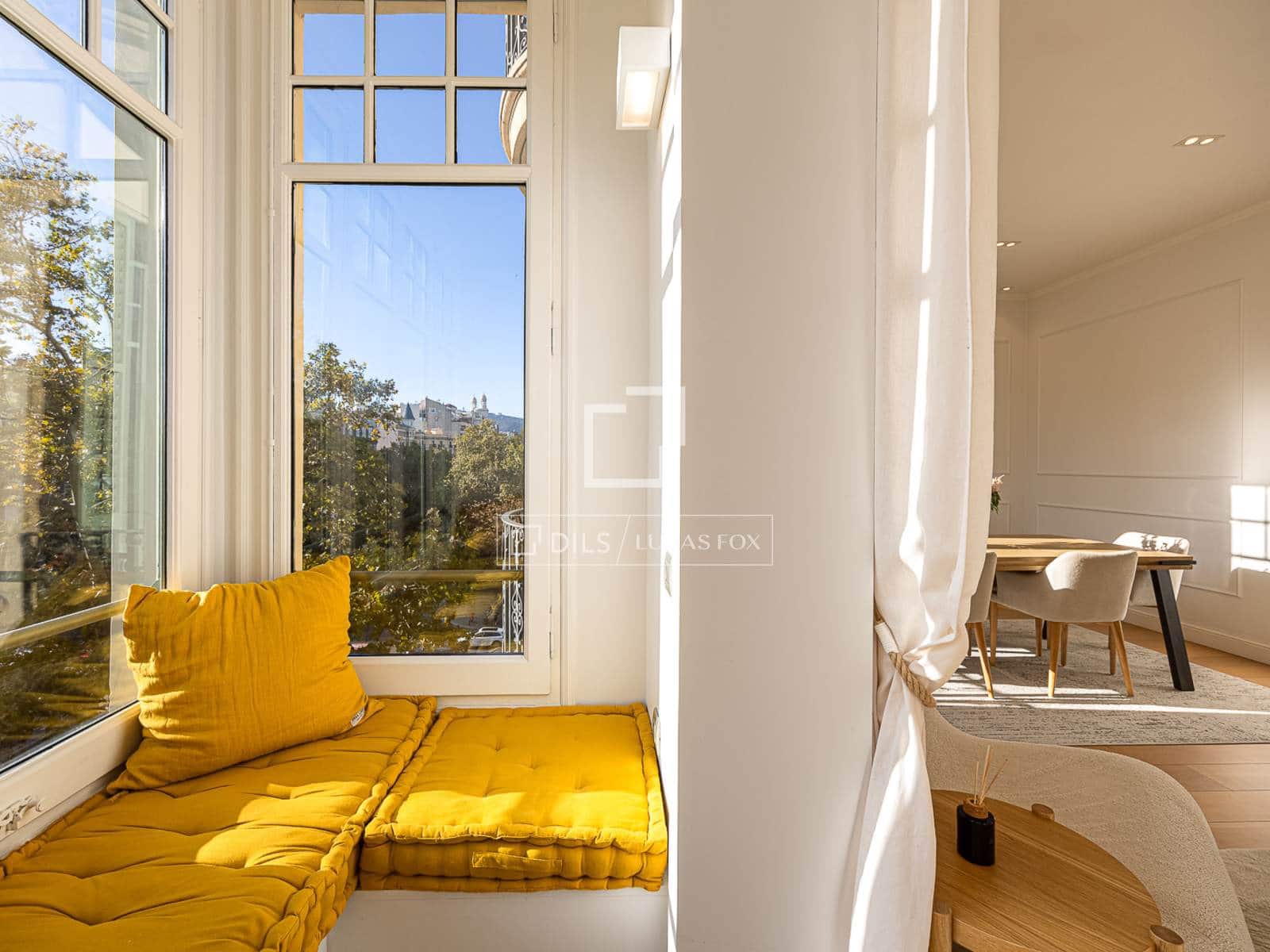 3 bedroom Apartment for rent in Barcelona city - € 3,900 (Ref: 9493921)