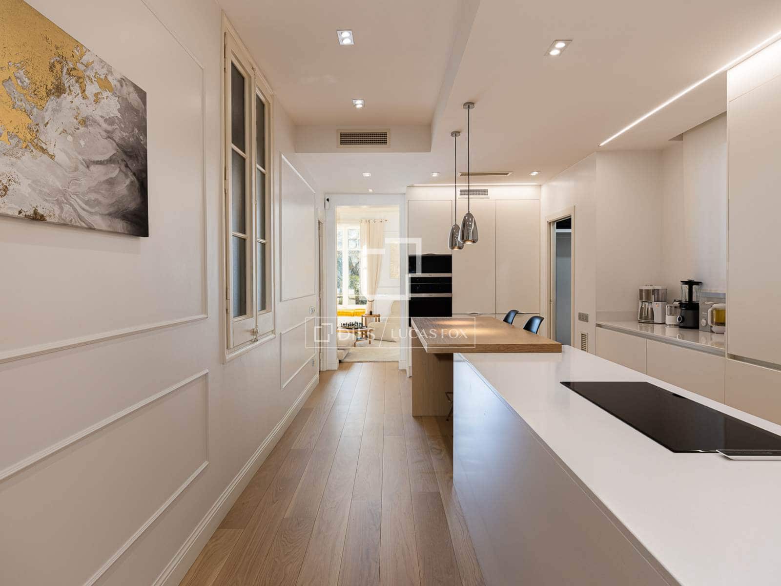 3 bedroom Apartment for rent in Barcelona city - € 3,900 (Ref: 9493921)