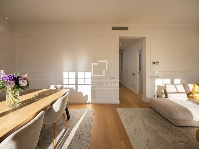 3 slaapkamer Appartement te huur in Barcelona stad - € 3.900 (Ref: 9493921)