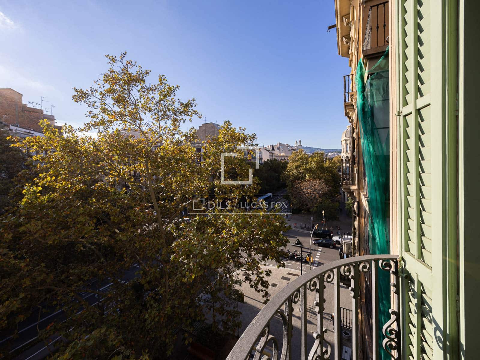 3 bedroom Apartment for rent in Barcelona city - € 3,900 (Ref: 9493921)