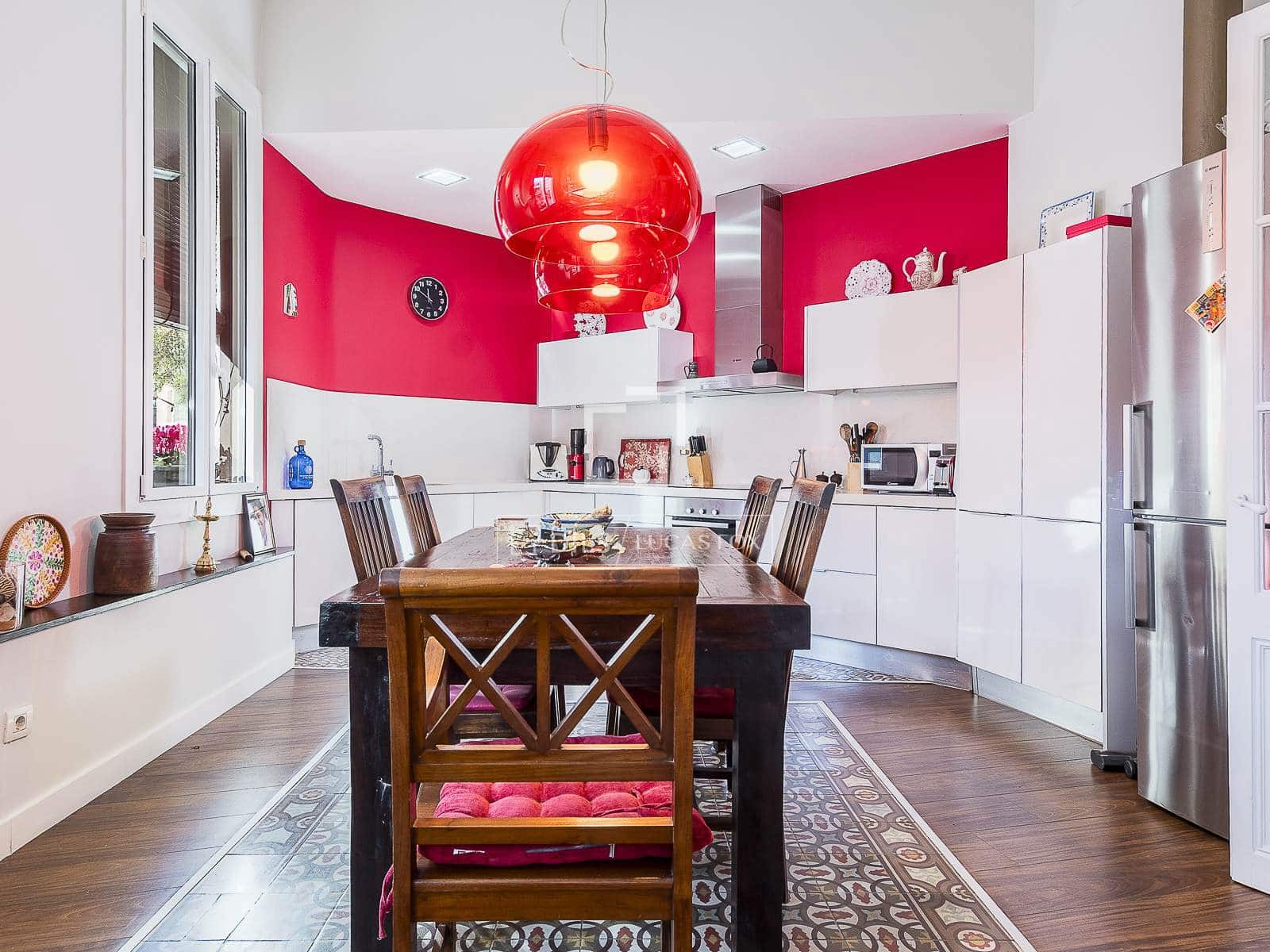 4 bedroom Apartment for sale in Barcelona city - € 1,500,000 (Ref: 9495138)