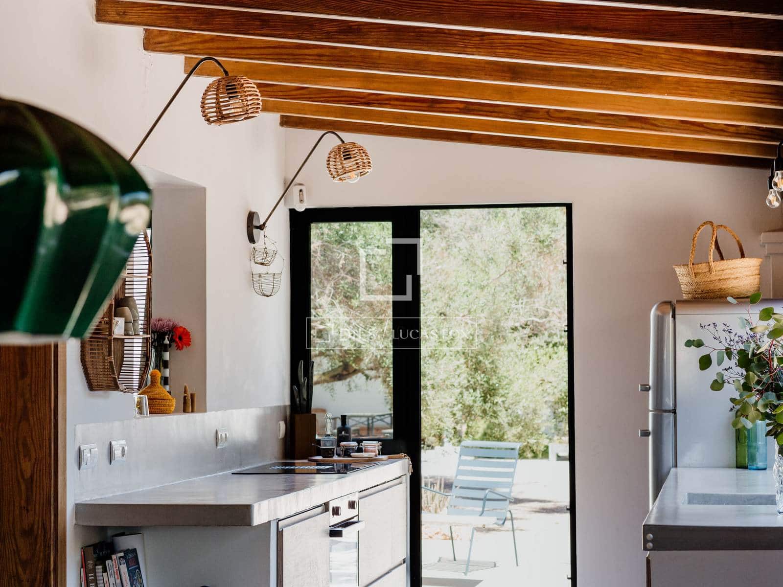 5 bedroom Villa for sale in San Jose / Sant Josep de Sa Talaia with pool garage - € 2,350,000 (Ref: 9495139)