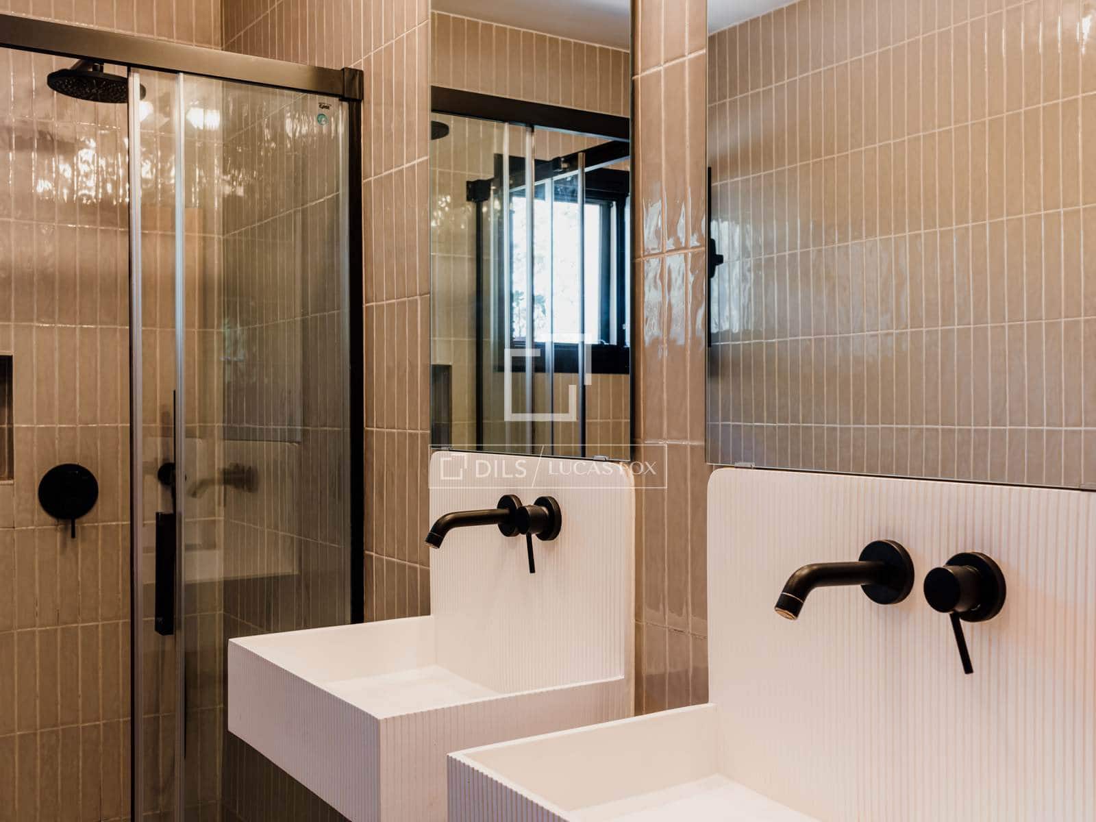 5 bedroom Villa for sale in San Jose / Sant Josep de Sa Talaia with pool garage - € 2,350,000 (Ref: 9495139)