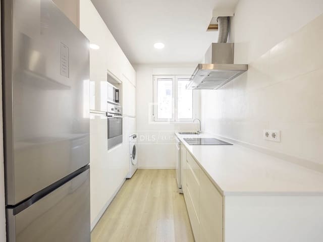 3 makuuhuone Huoneisto vuokrattavana paikassa En Corts, Valencia kaupunki - 1 800 € (Ref: 9495140)