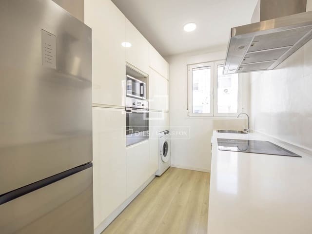 3 makuuhuone Huoneisto vuokrattavana paikassa En Corts, Valencia kaupunki - 1 800 € (Ref: 9495140)