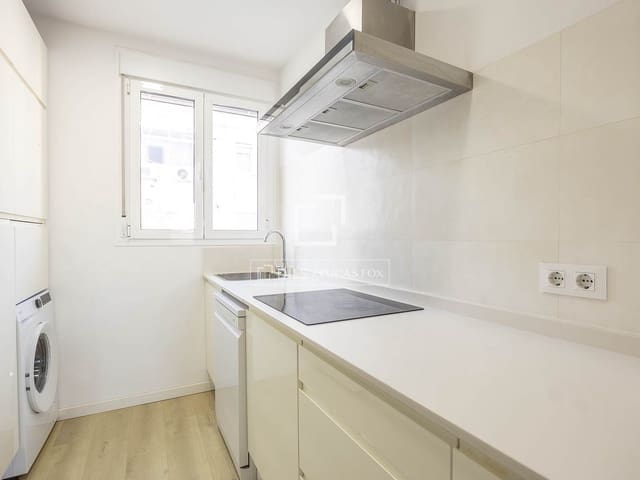 3 makuuhuone Huoneisto vuokrattavana paikassa En Corts, Valencia kaupunki - 1 800 € (Ref: 9495140)