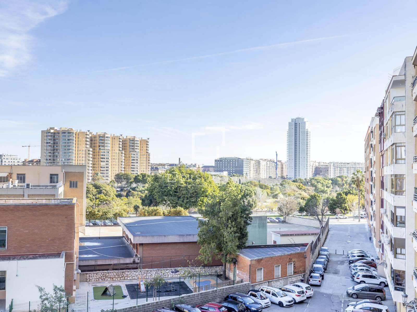 3 makuuhuone Huoneisto vuokrattavana paikassa Valencia kaupunki - 1 800 € (Ref: 9495140)