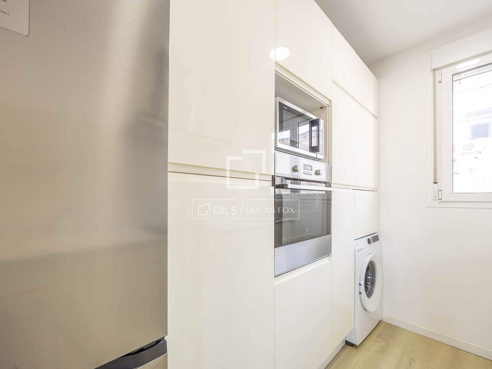 3 makuuhuone Huoneisto vuokrattavana paikassa Valencia kaupunki - 1 800 € (Ref: 9495140)