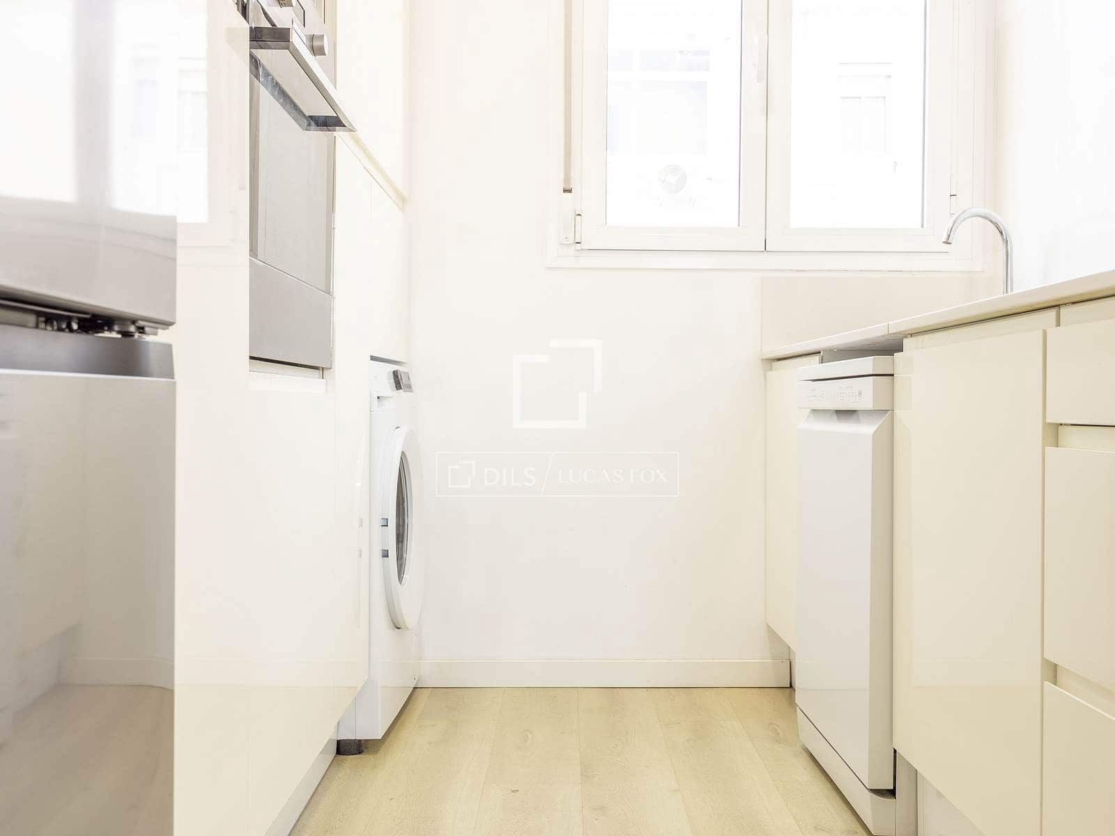 3 makuuhuone Huoneisto vuokrattavana paikassa Valencia kaupunki - 1 800 € (Ref: 9495140)