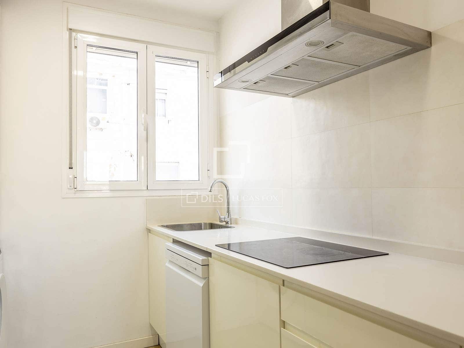 3 makuuhuone Huoneisto vuokrattavana paikassa Valencia kaupunki - 1 800 € (Ref: 9495140)