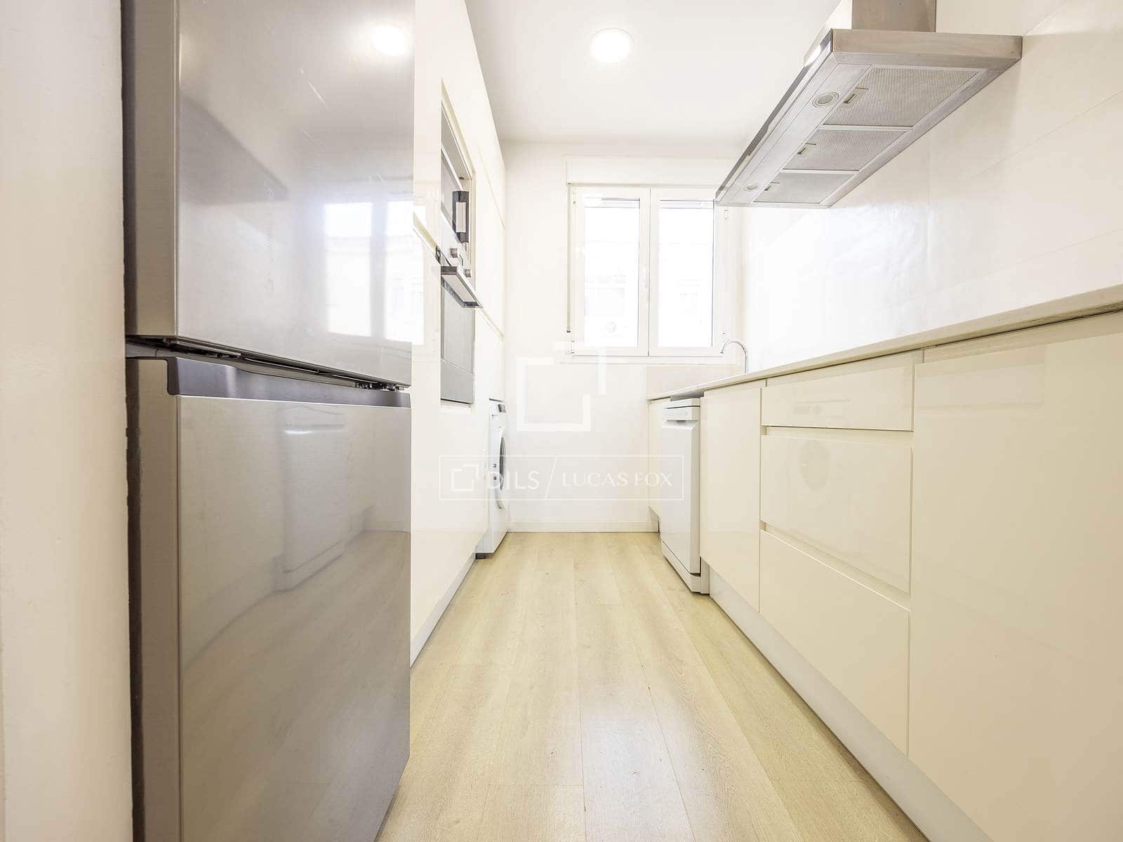 3 makuuhuone Huoneisto vuokrattavana paikassa Valencia kaupunki - 1 800 € (Ref: 9495140)