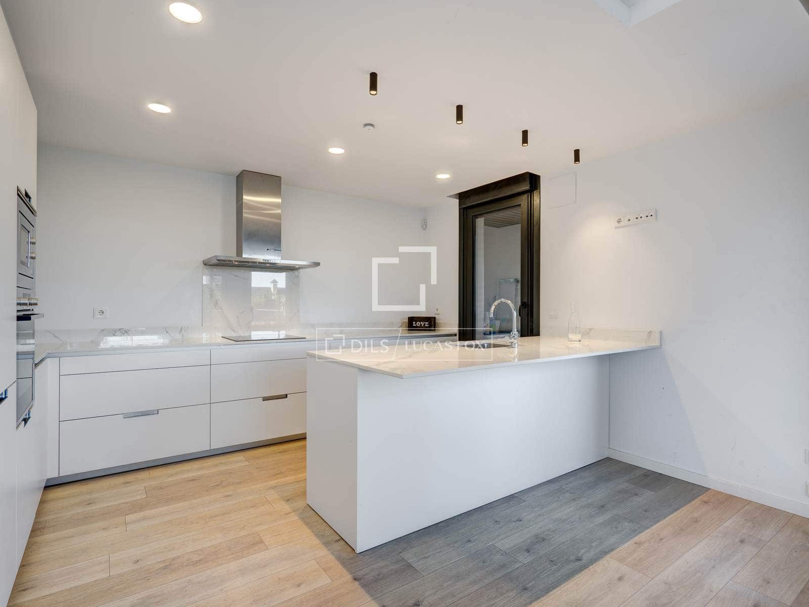 3 chambre Villa/Maison à vendre à Donostia-San Sebastian avec piscine garage - 1 395 000 € (Ref: 9495532)