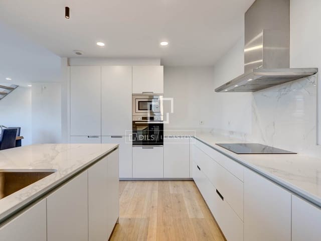 3 chambre Villa/Maison à vendre à Donostia-San Sebastián avec piscine garage - 1 395 000 € (Ref: 9495532)