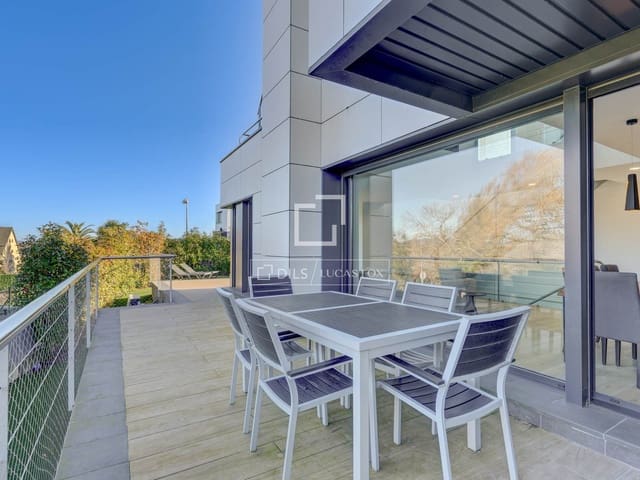 3 chambre Villa/Maison à vendre à Donostia-San Sebastián avec piscine garage - 1 395 000 € (Ref: 9495532)