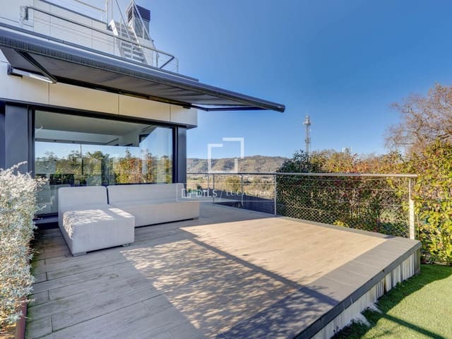 3 chambre Villa/Maison à vendre à Donostia-San Sebastián avec piscine garage - 1 395 000 € (Ref: 9495532)