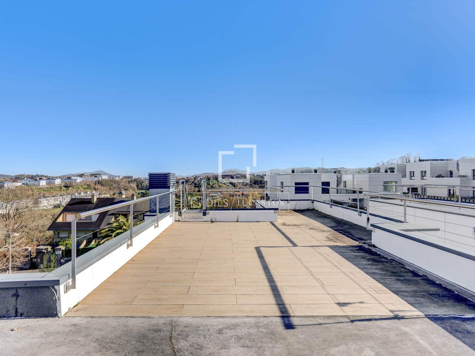 3 chambre Villa/Maison à vendre à Donostia-San Sebastian avec piscine garage - 1 395 000 € (Ref: 9495532)