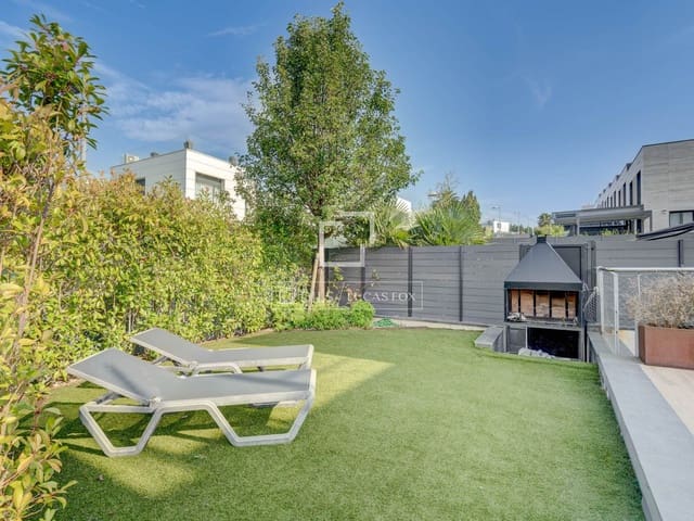 3 bedroom Villa for sale in Donostia-San Sebastián with pool garage - € 1,395,000 (Ref: 9495532)