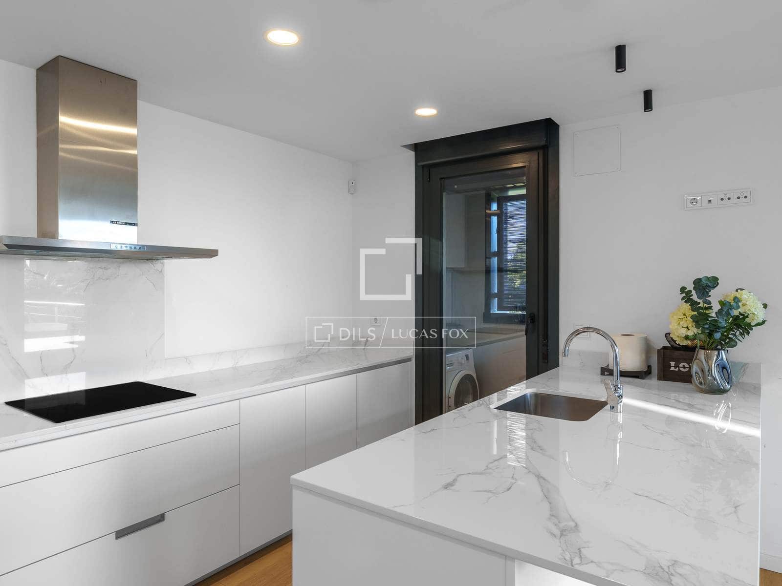 3 soveværelse Villa til salg i Donostia-San Sebastian med swimmingpool garage - € 1.290.000 (Ref: 9495532)