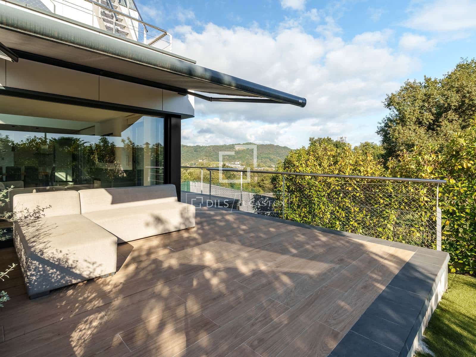 3 soveværelse Villa til salg i Donostia-San Sebastian med swimmingpool garage - € 1.290.000 (Ref: 9495532)