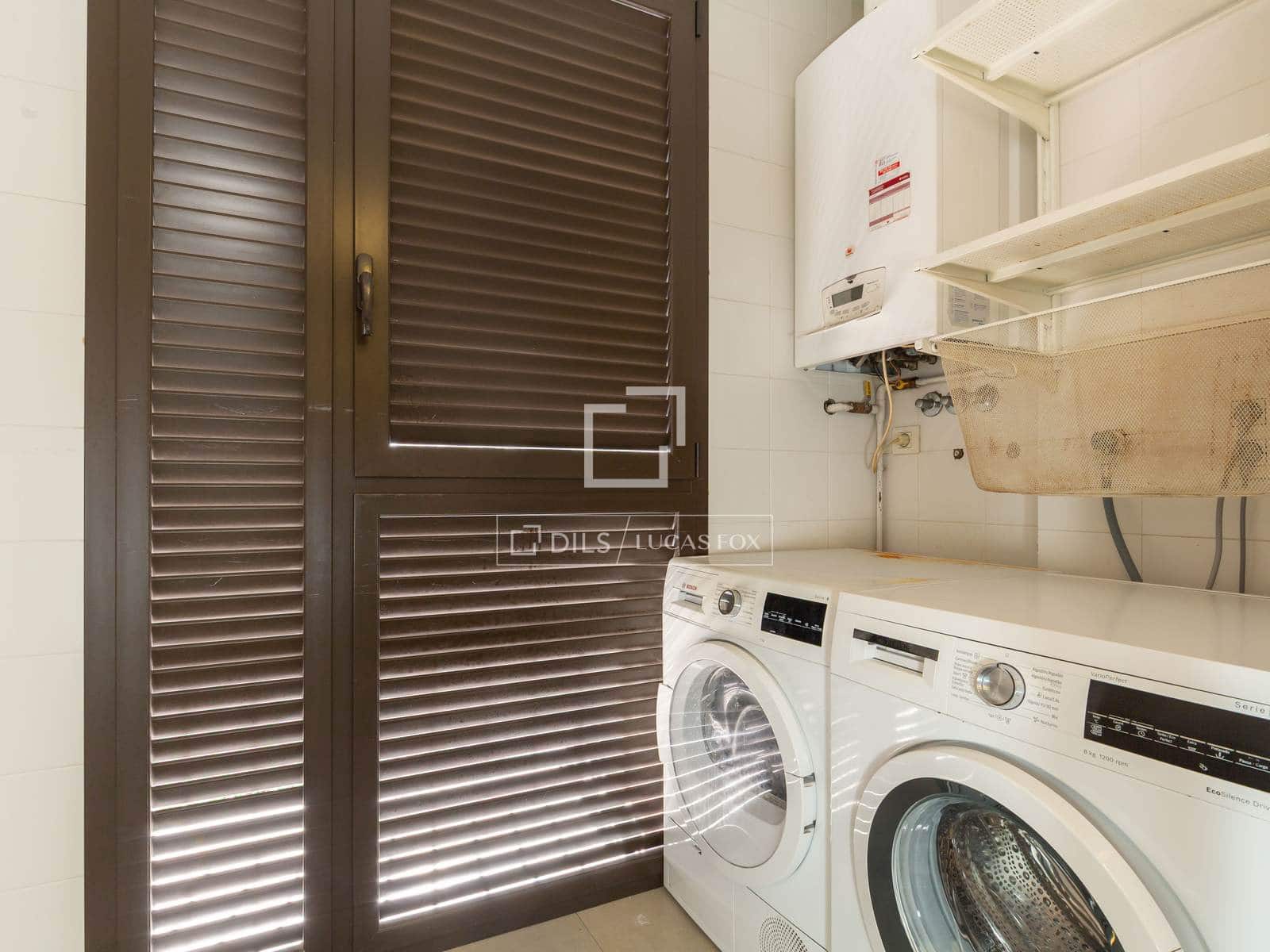 3 bedroom Apartment for sale in Sant Just Desvern with garage - € 990,000 (Ref: 9495534)