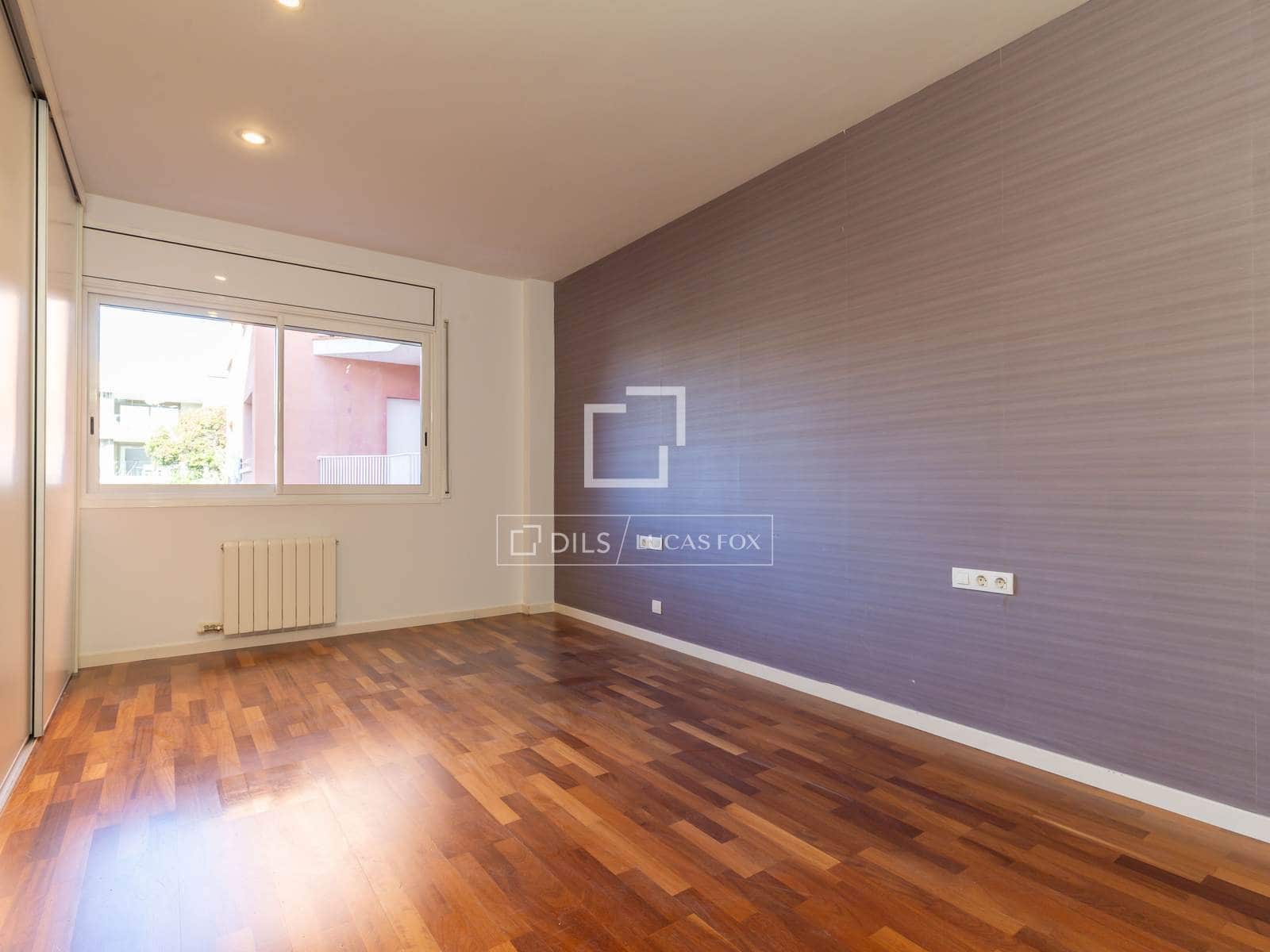 3 bedroom Apartment for sale in Sant Just Desvern with garage - € 990,000 (Ref: 9495534)