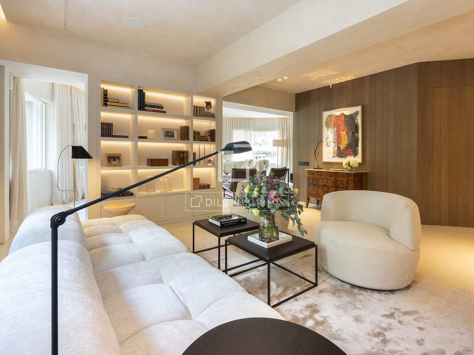 1 bedroom Apartment for sale in Barcelona city - € 2,200,000 (Ref: 9496457)