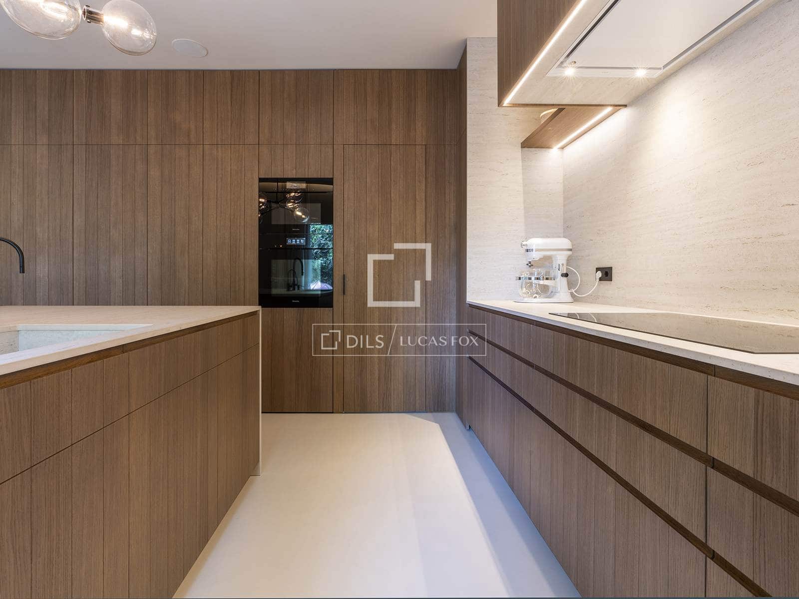 1 bedroom Apartment for sale in Barcelona city - € 2,200,000 (Ref: 9496457)