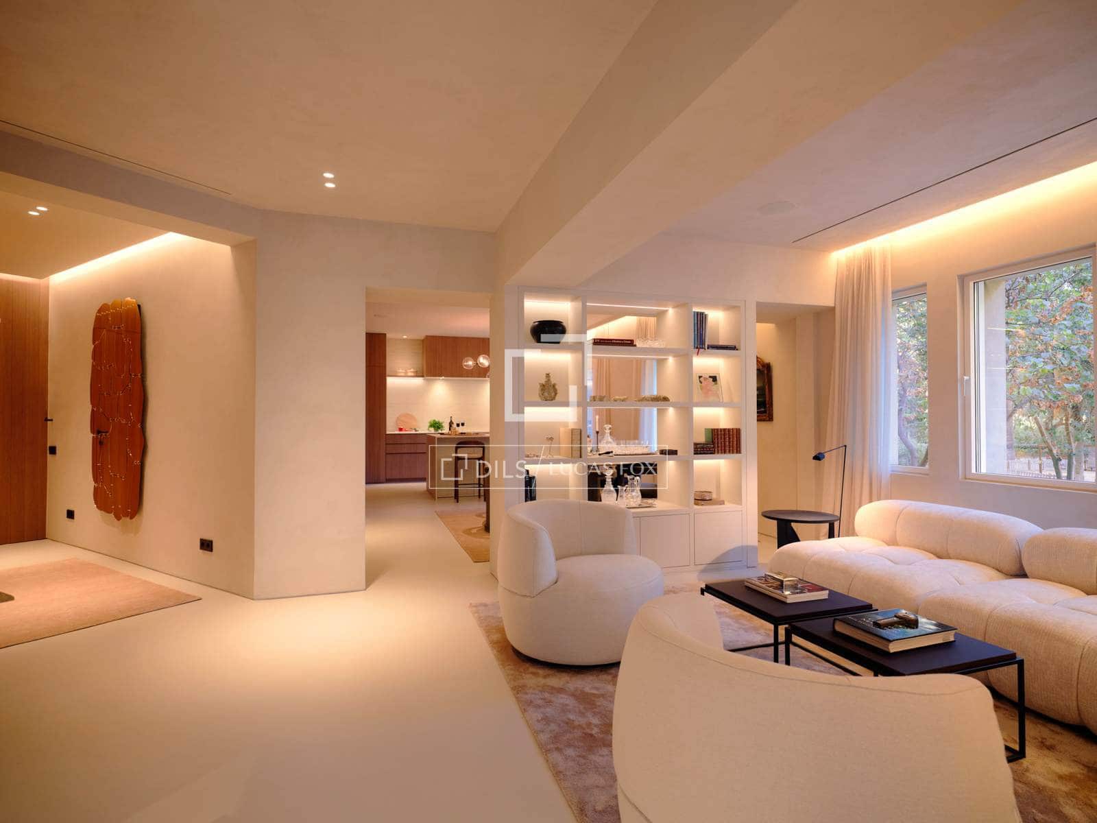 1 bedroom Apartment for sale in Barcelona city - € 2,200,000 (Ref: 9496457)