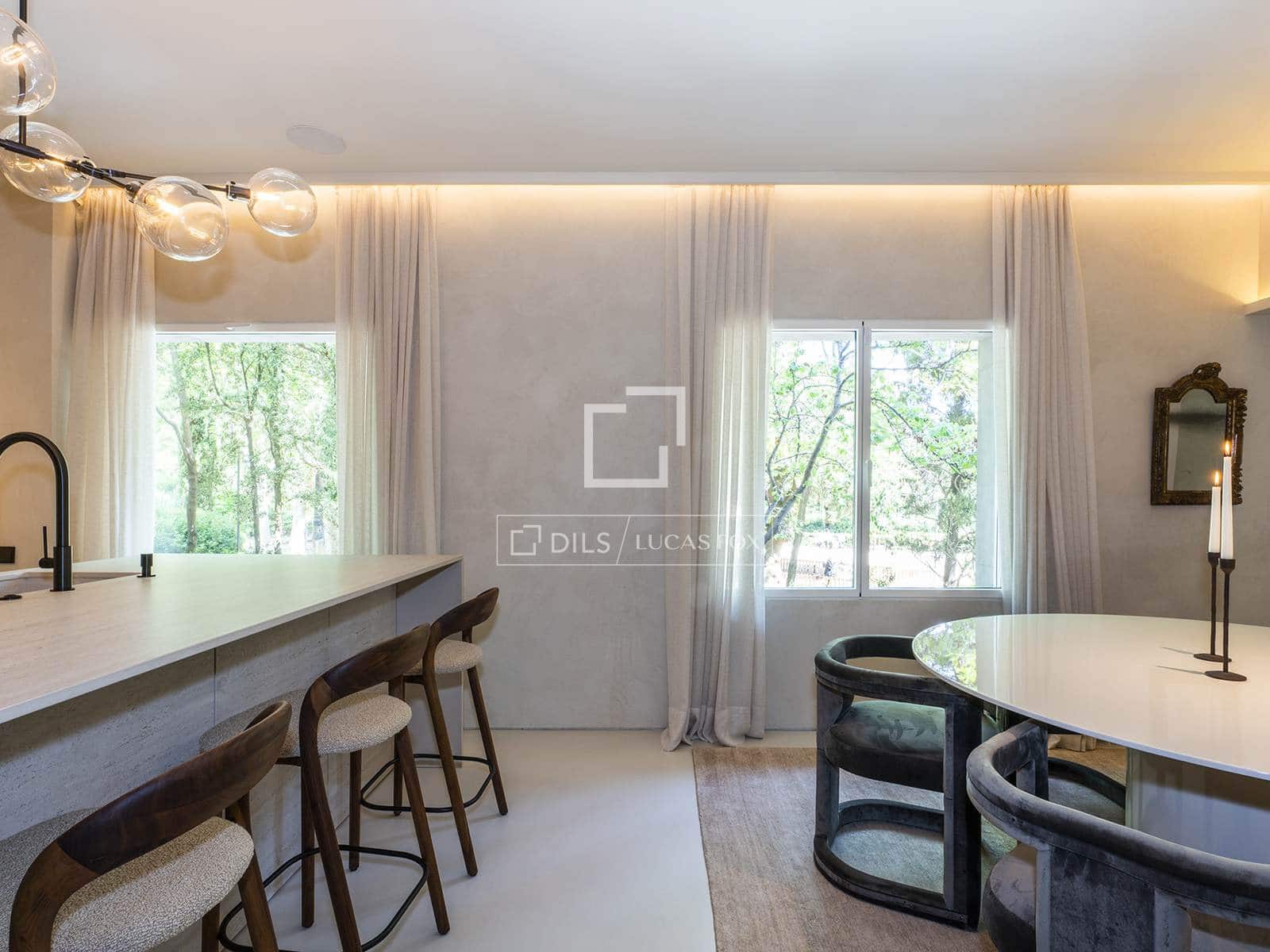 1 bedroom Apartment for sale in Barcelona city - € 2,200,000 (Ref: 9496457)
