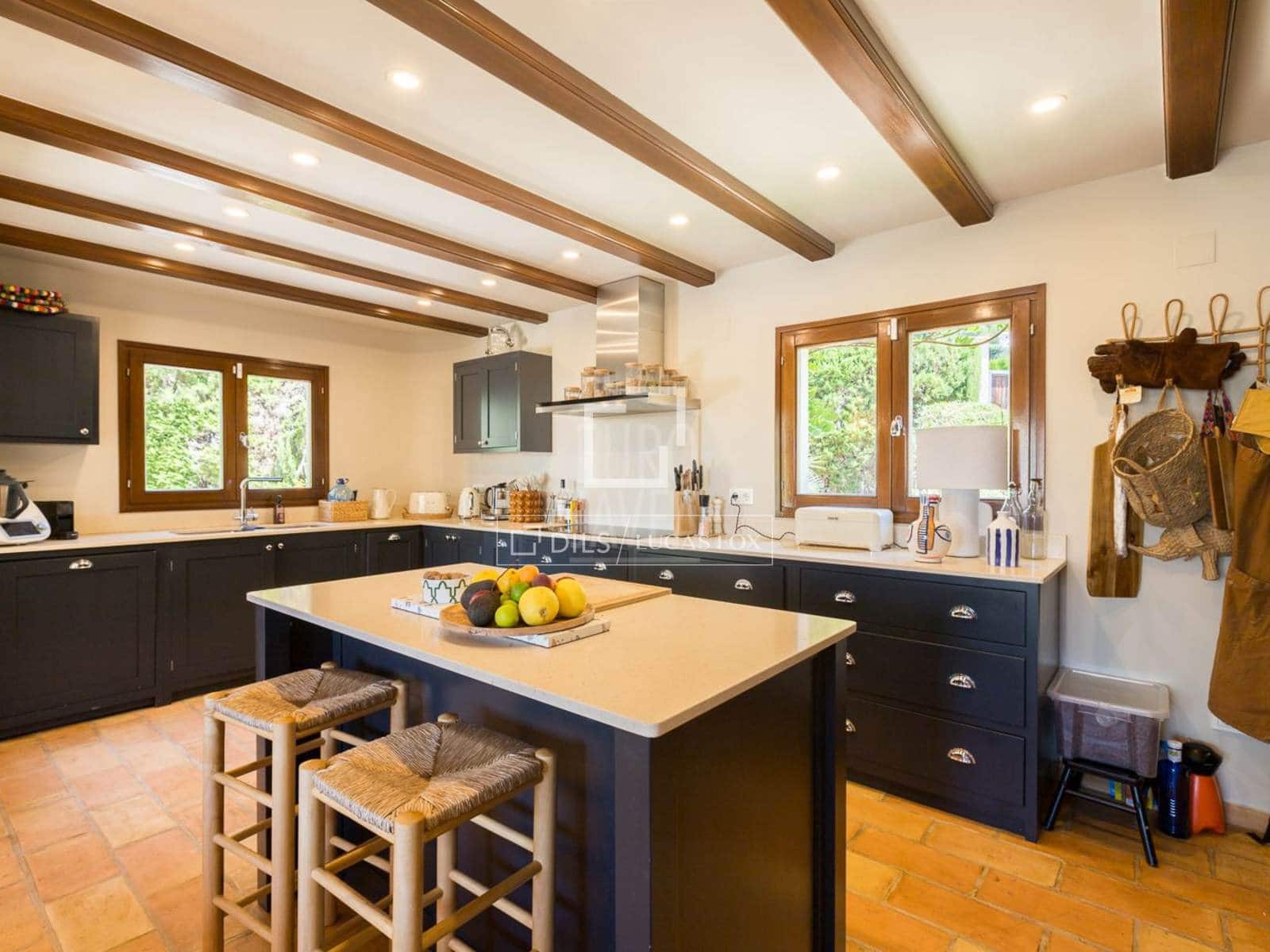 5 soveværelse Villa til salg i Javea / Xabia med swimmingpool garage - € 1.395.000 (Ref: 9496459)