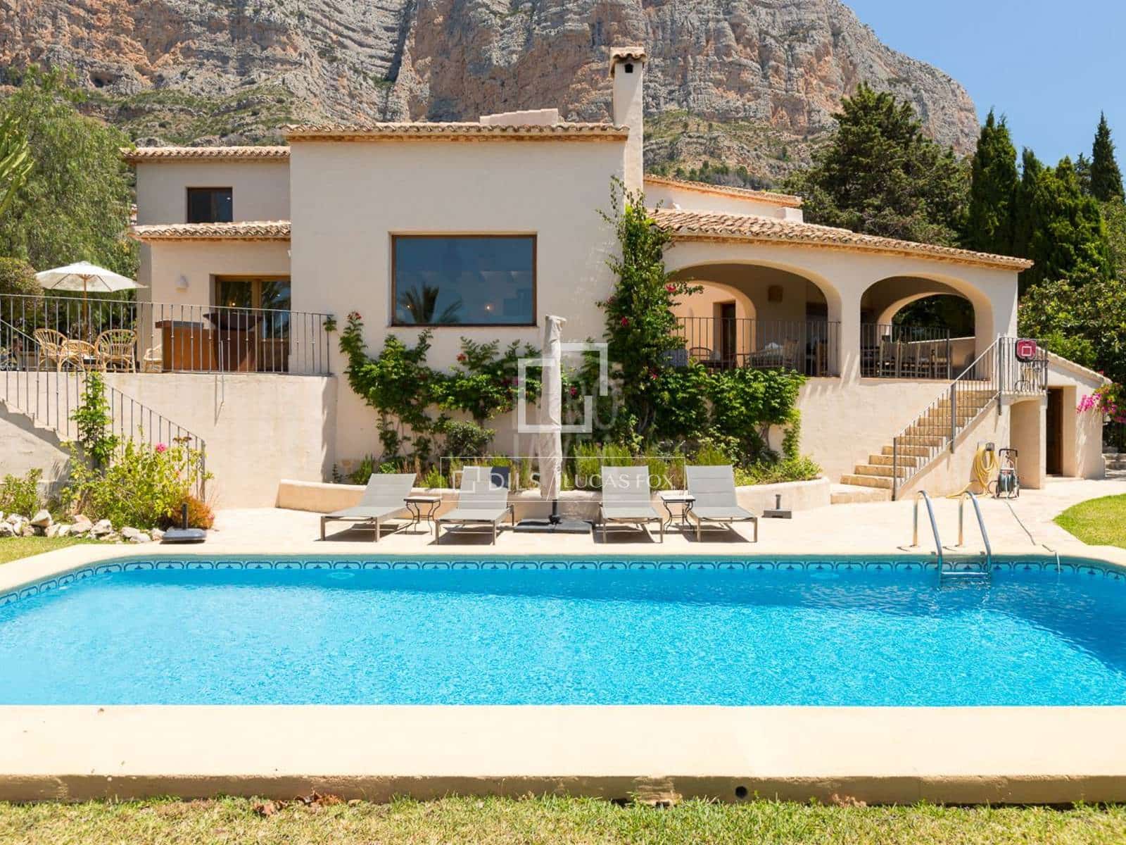 5 soveværelse Villa til salg i Javea / Xabia med swimmingpool garage - € 1.395.000 (Ref: 9496459)
