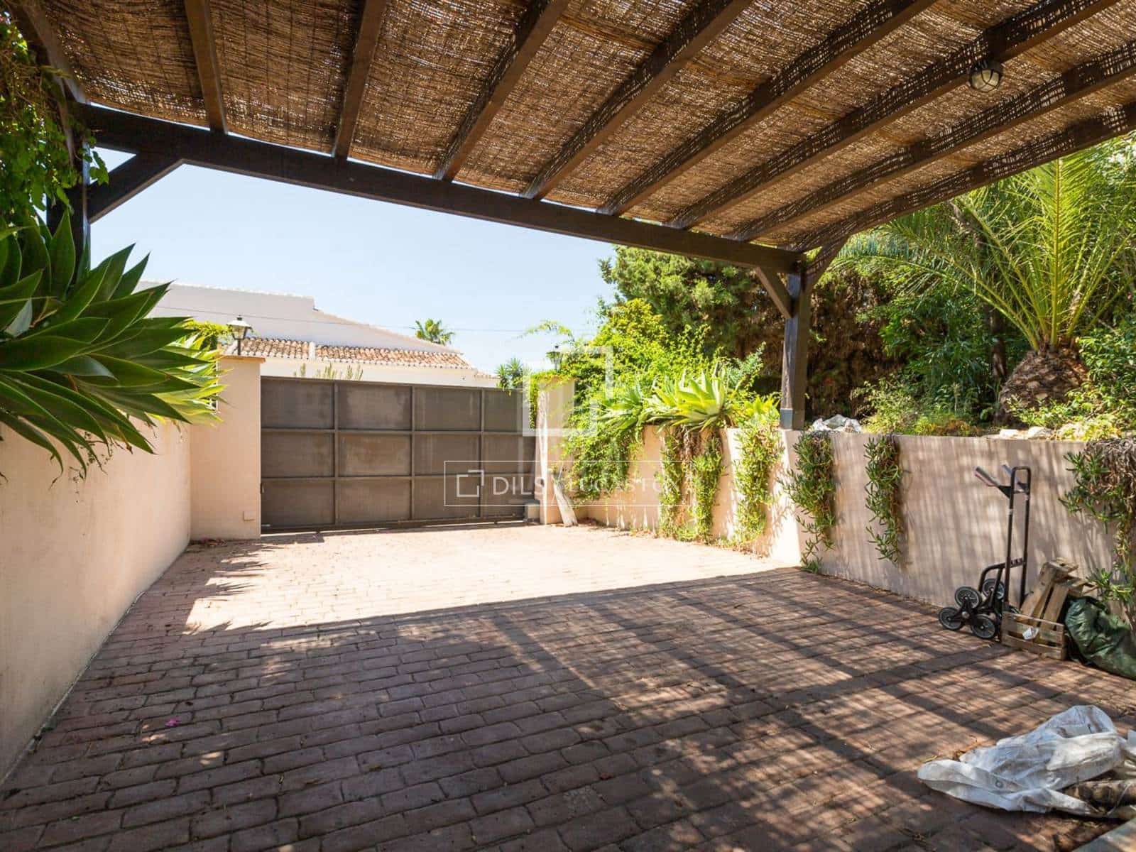 5 soveværelse Villa til salg i Javea / Xabia med swimmingpool garage - € 1.395.000 (Ref: 9496459)