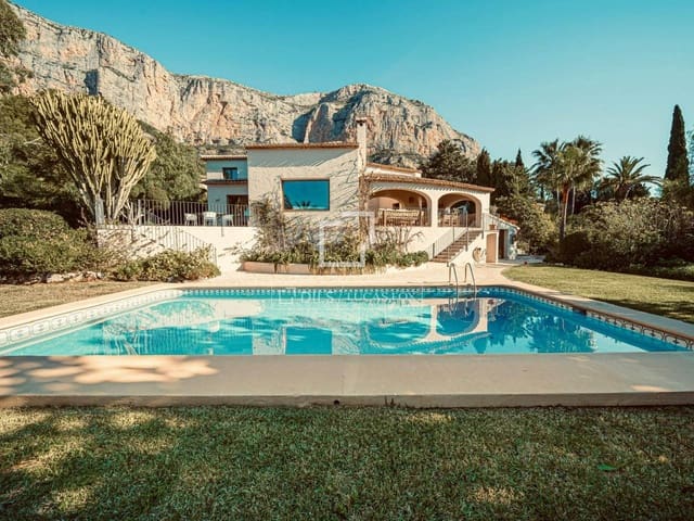 5 soveværelse Villa til salg i Javea / Xàbia med swimmingpool garage - € 1.395.000 (Ref: 9496459)