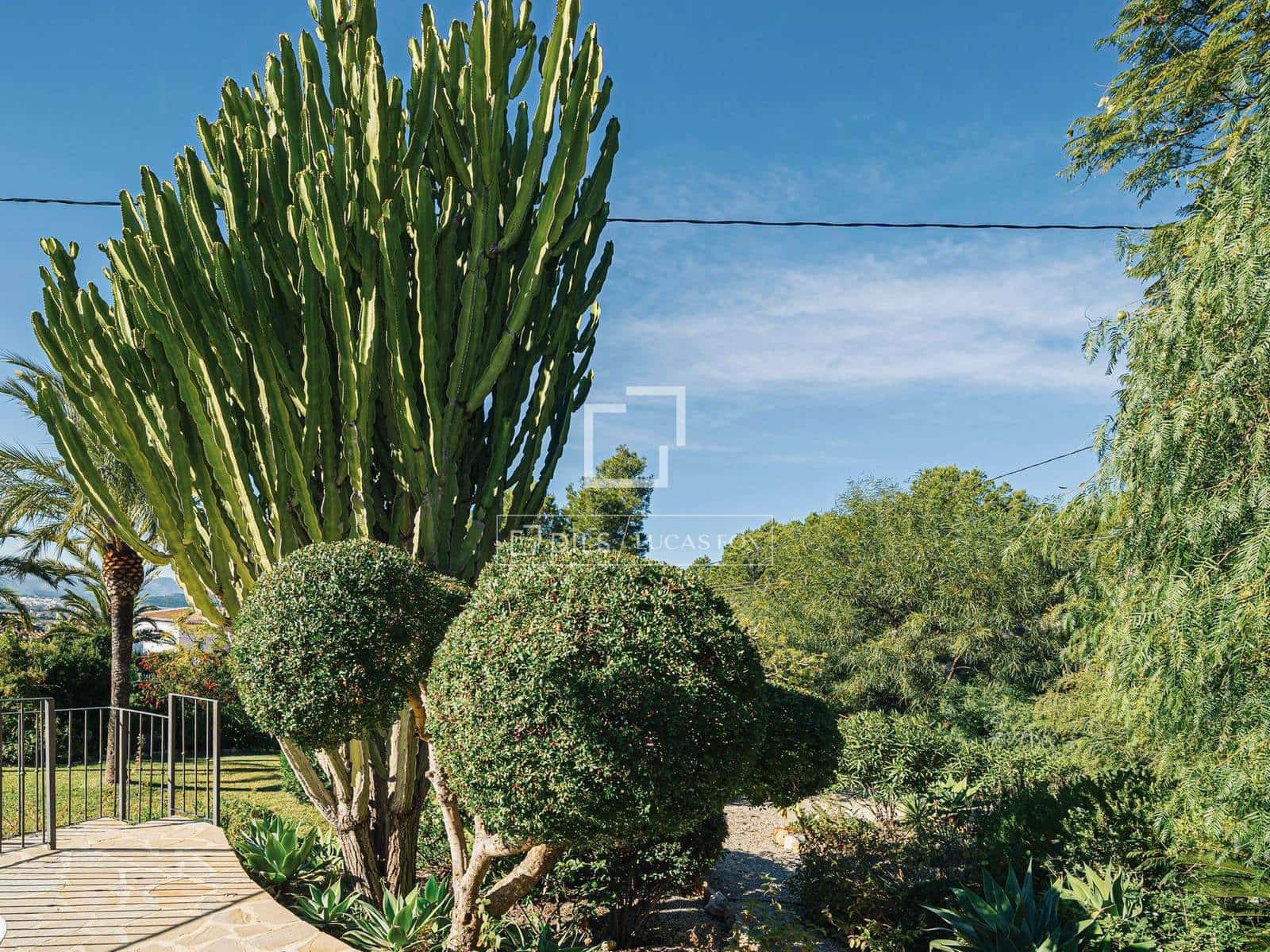 5 soveværelse Villa til salg i Javea / Xabia med swimmingpool garage - € 1.395.000 (Ref: 9496459)