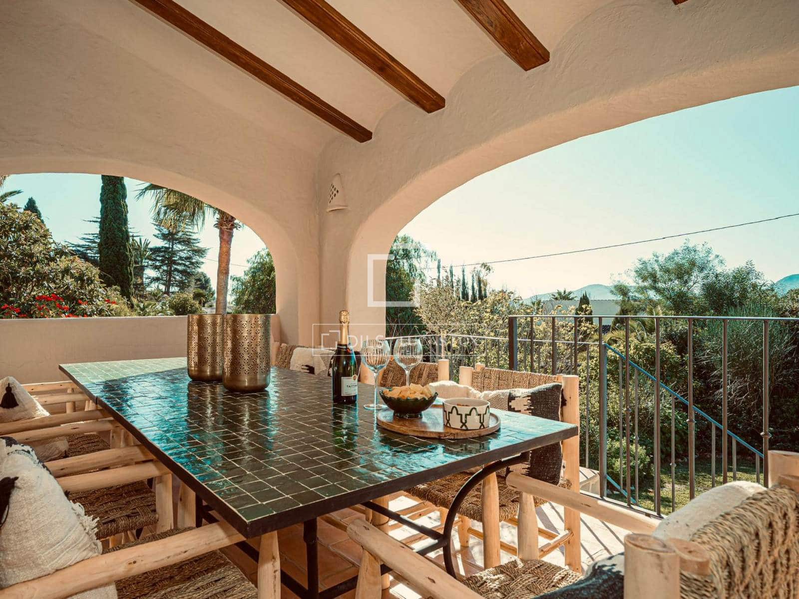 5 soveværelse Villa til salg i Javea / Xabia med swimmingpool garage - € 1.395.000 (Ref: 9496459)