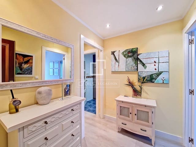 2 bedroom Apartment for sale in Segur de Calafell, Calafell with pool - € 340,000 (Ref: 9496555)