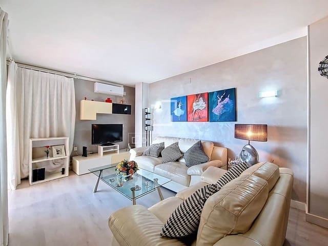 2 bedroom Apartment for sale in Segur de Calafell, Calafell with pool - € 340,000 (Ref: 9496555)